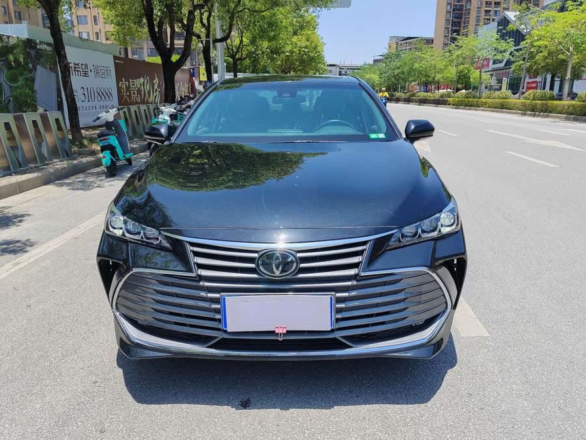 豐田 亞洲龍  2021款 2.5L 豪華版圖片