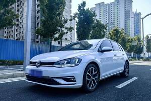 高爾夫 大眾 200TSI DSG舒適型