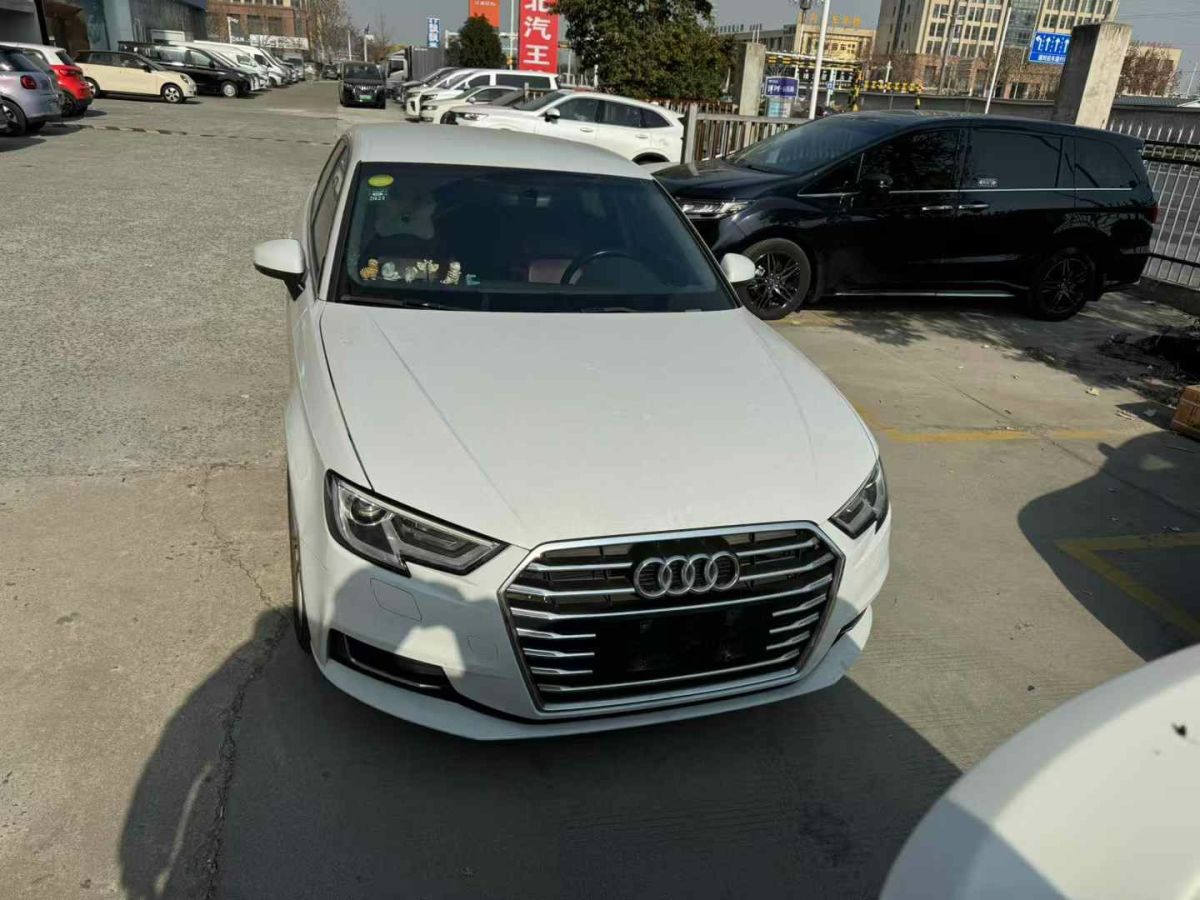 奧迪 奧迪A3  2019款 A3 35TFSI Limousine時(shí)尚型圖片