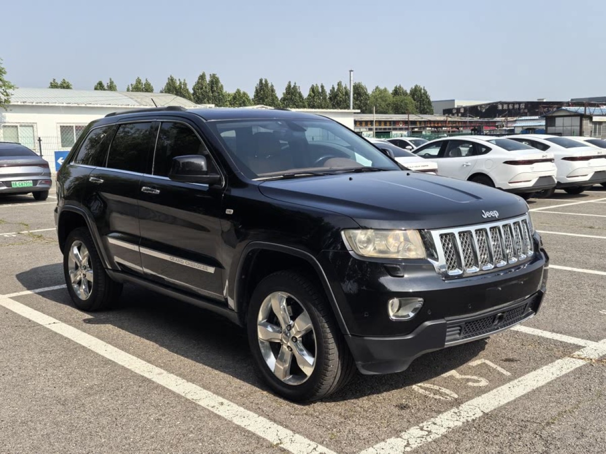 Jeep 大切諾基  2012款 5.7L 旗艦尊崇版圖片