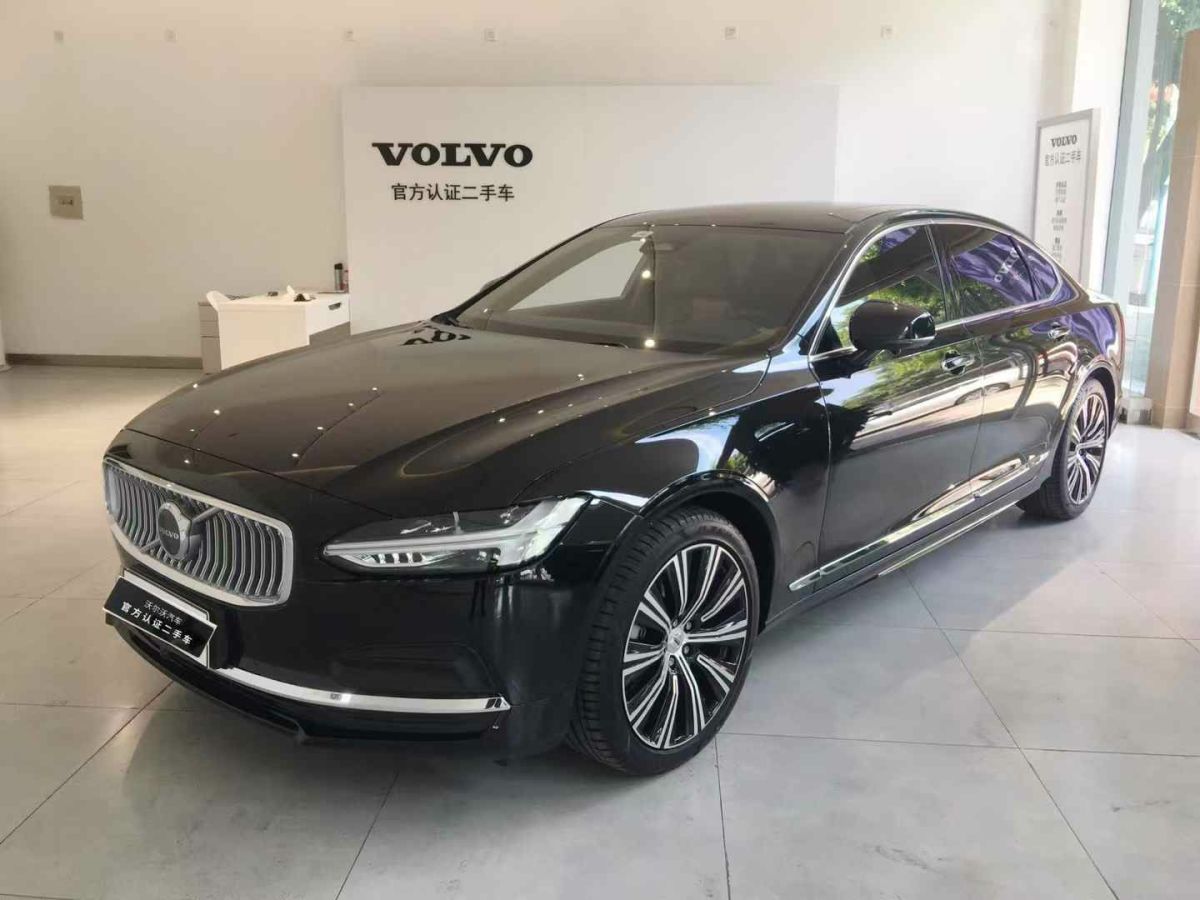 2023年8月沃爾沃 S90  2023款 B5 智遠(yuǎn)豪華版