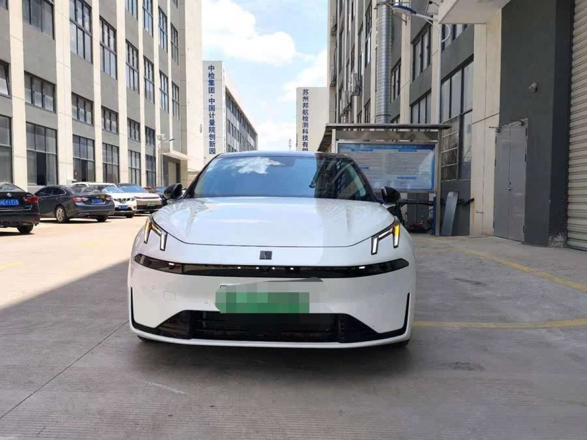 領(lǐng)克 領(lǐng)克07  2024款 EM-P 126長續(xù)航 Ultra圖片