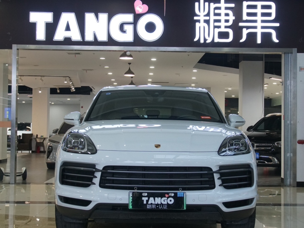 2023年1月保時捷 Cayenne新能源  2022款 Cayenne E-Hybrid 2.0T 鉑金版