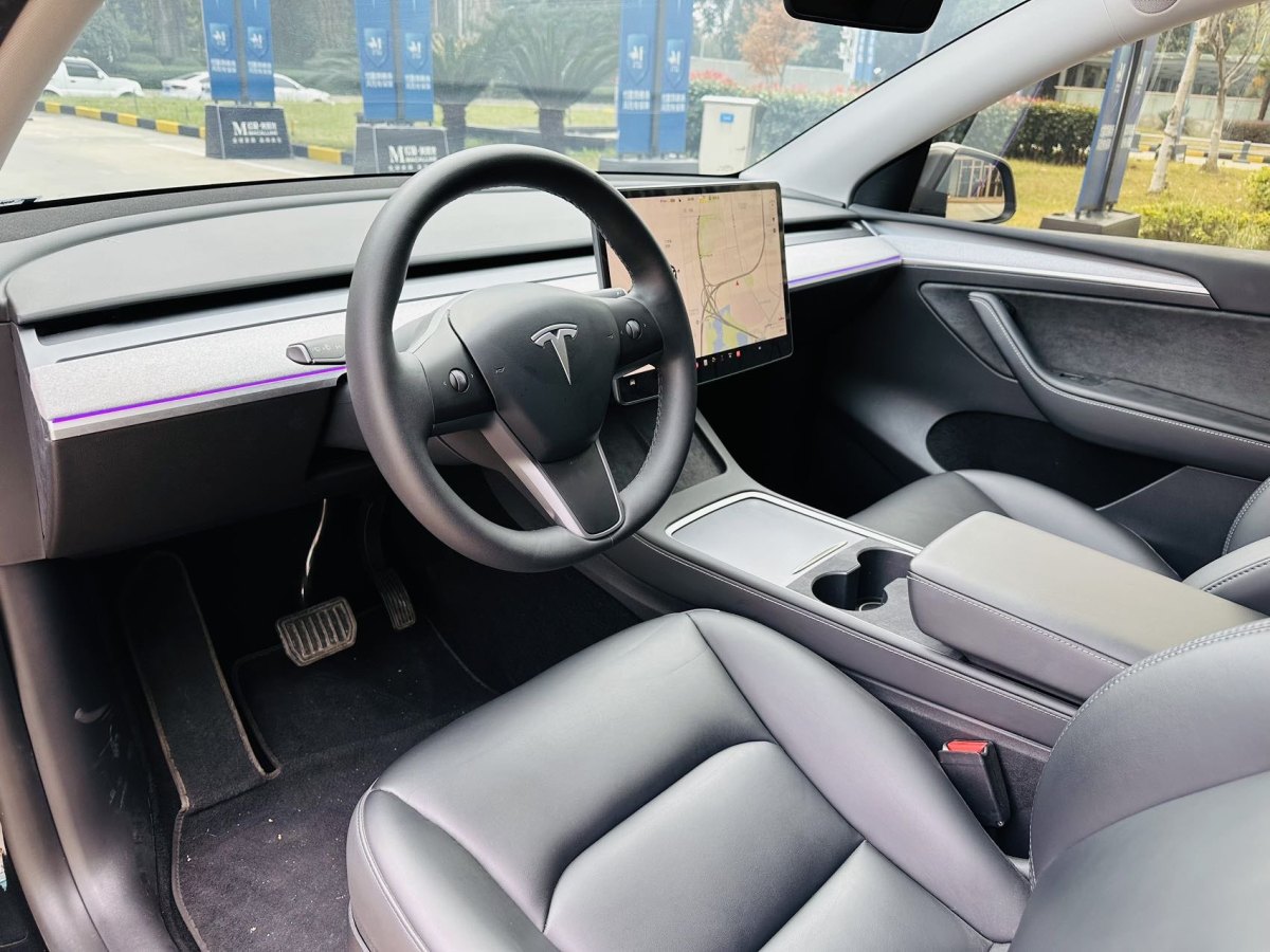 特斯拉 Model 3  2023款 煥新版 后輪驅動圖片