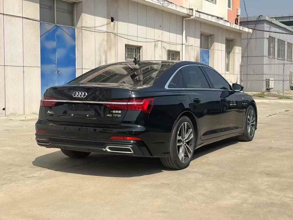 奧迪 奧迪A6L  2022款 40 TFSI 豪華動(dòng)感型圖片