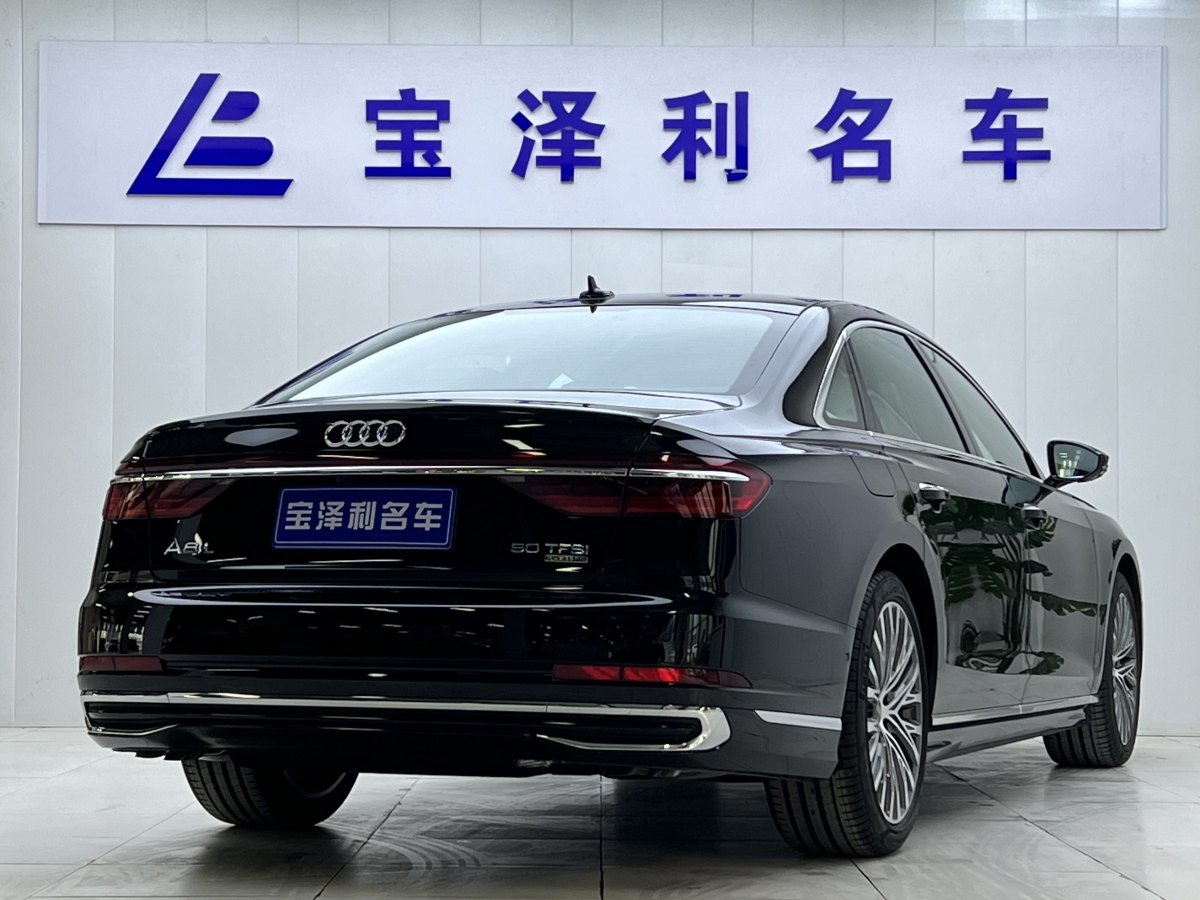 奧迪 奧迪A8  2025款 A8L 50 TFSI quattro 臻選型圖片