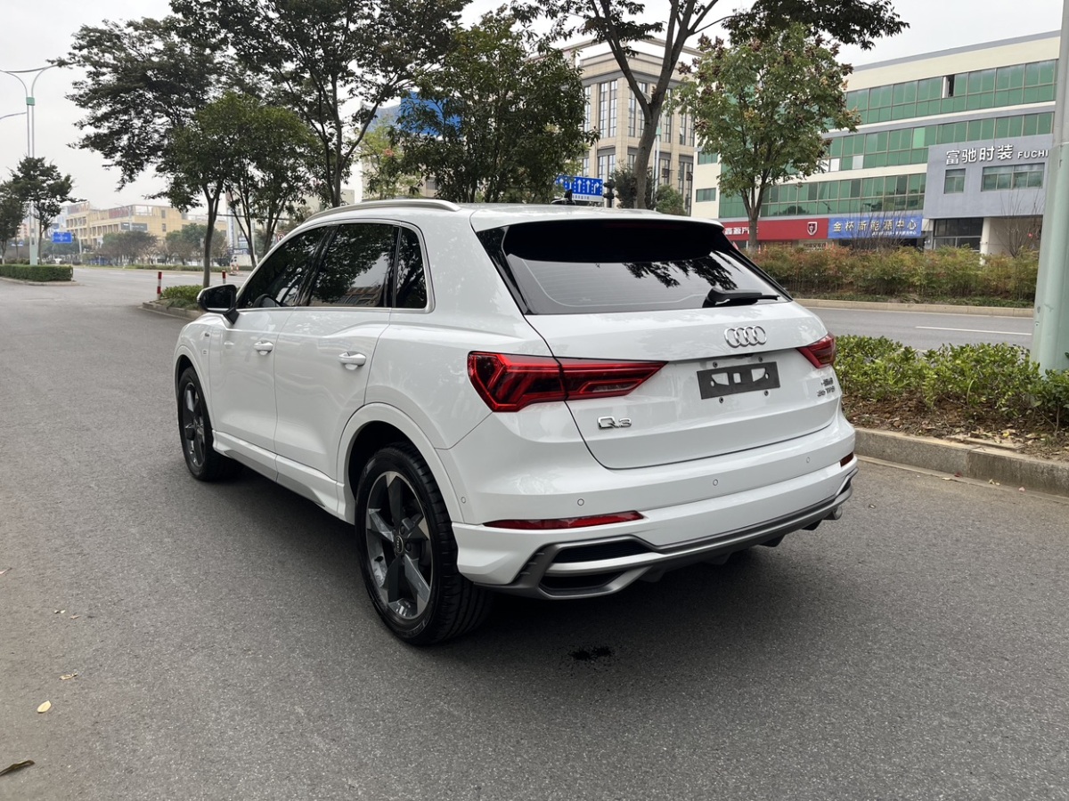 奧迪 奧迪Q3  2023款 35 TFSI 時尚動感型圖片