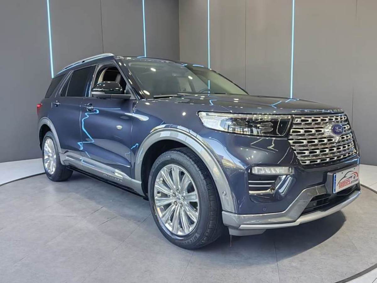 2021年1月福特 探險(xiǎn)者  2023款 EcoBoost 285 四驅(qū)鈦金版 7座