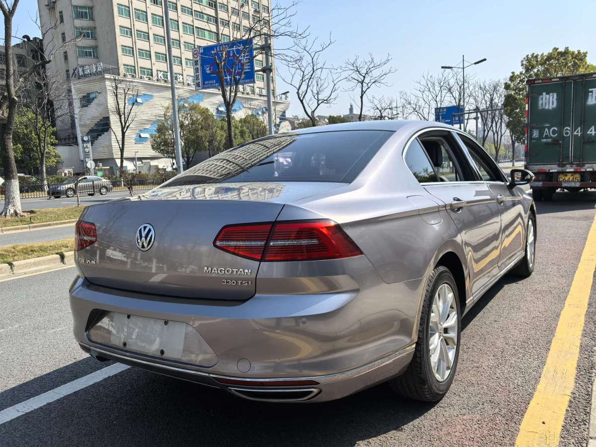 大眾 邁騰  2017款 330TSI DSG 豪華型圖片