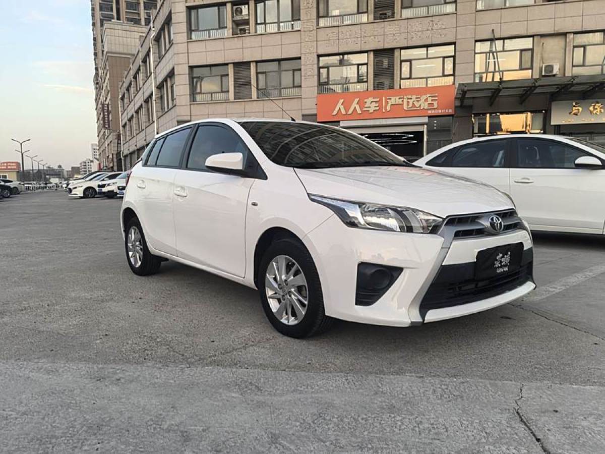 豐田 YARiS L 致炫  2015款 1.5E 自動(dòng)魅動(dòng)版圖片