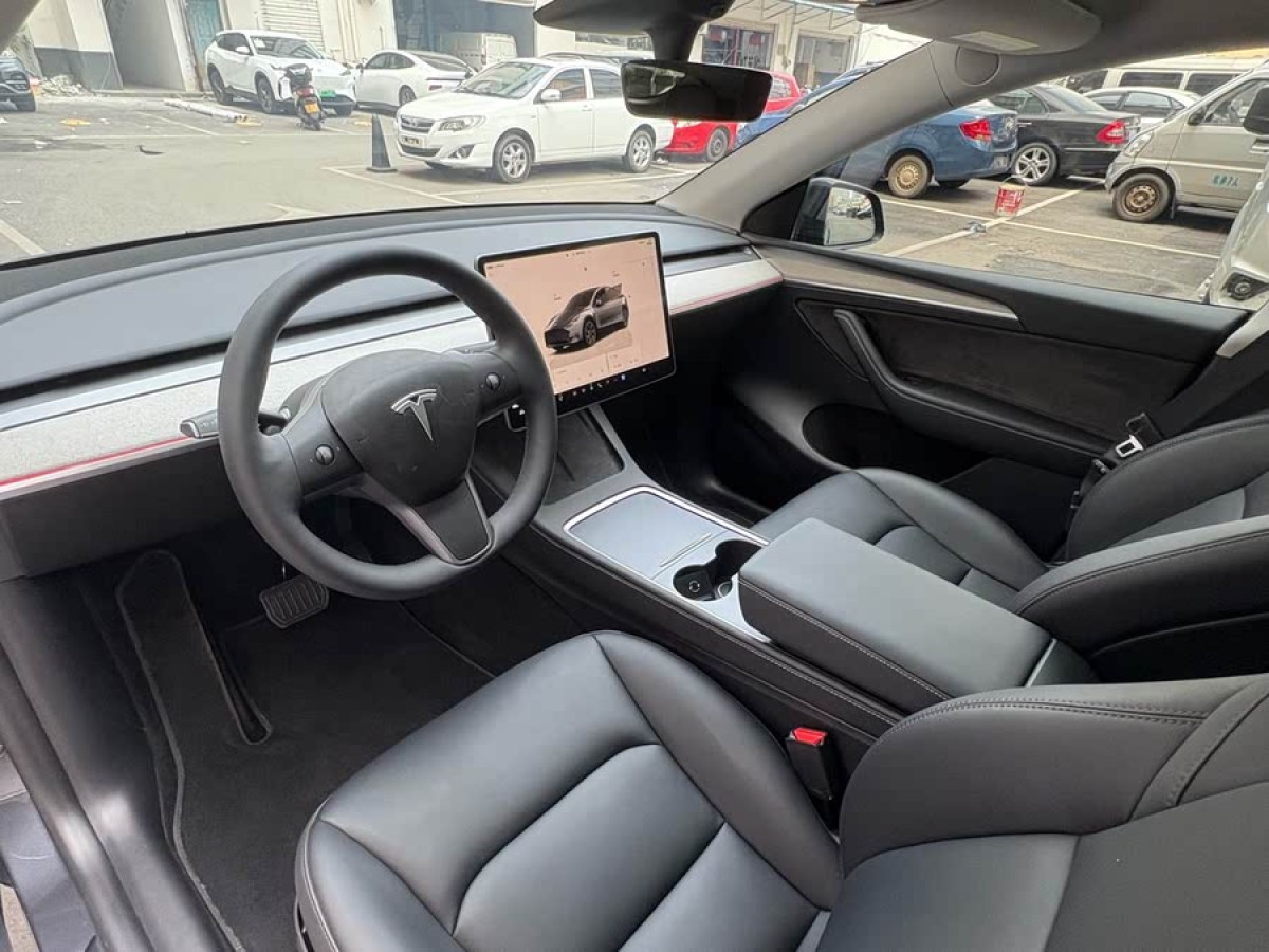 特斯拉 Model Y  2023款 長續(xù)航全輪驅(qū)動版圖片