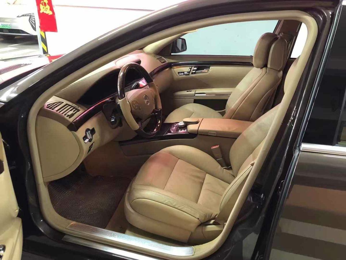 奔馳 奔馳S級(jí)  2012款 S 500 L 4MATIC Grand Edition圖片