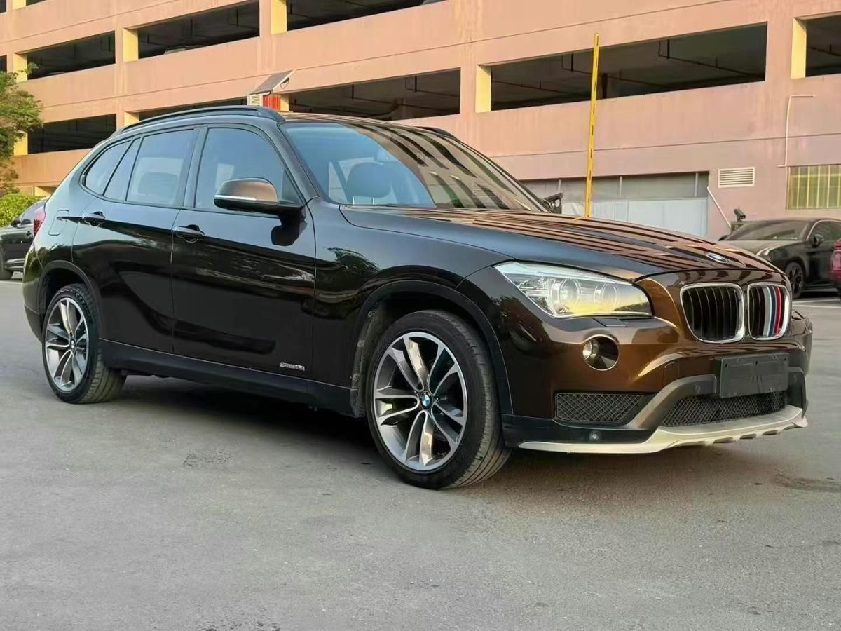 寶馬 寶馬X1  2015款 xDrive20i X套裝晉級(jí)版圖片