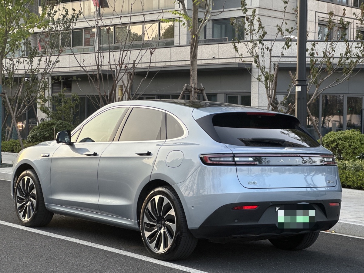 赛力斯 问界M5  2023款 增程四驱智驾版图片