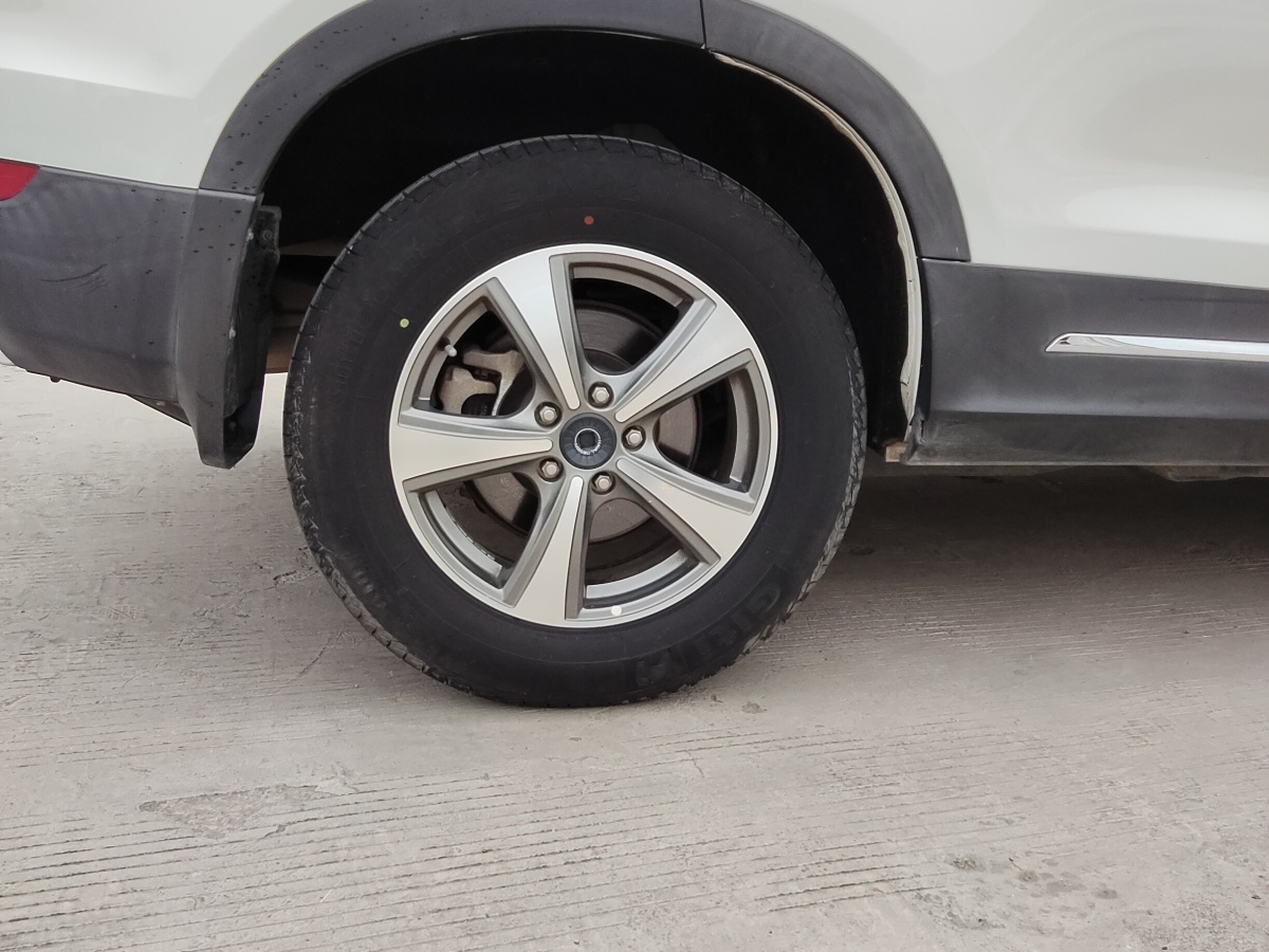 哈弗 H6 Coupe  2016款 藍(lán)標(biāo) 1.5T 自動(dòng)兩驅(qū)都市型圖片