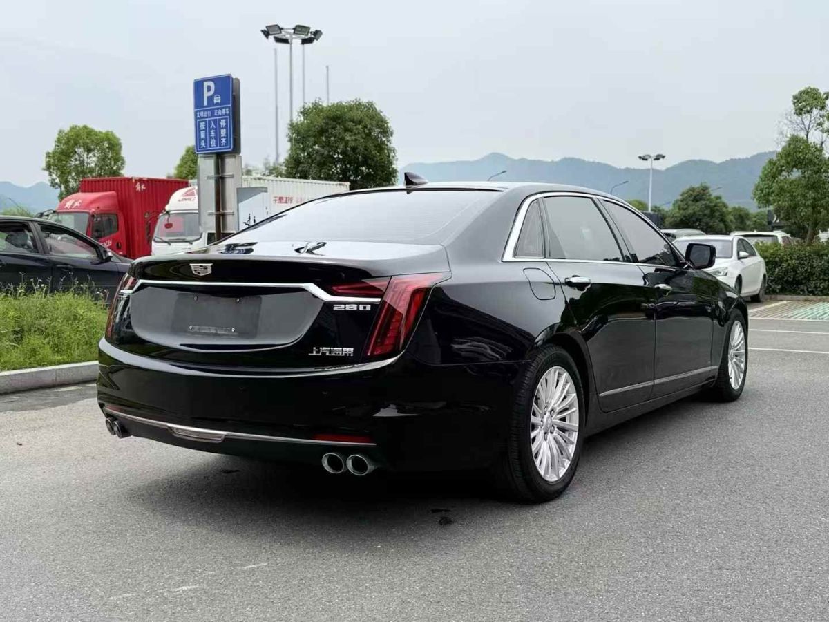 凱迪拉克 CT6  2023款 28T 豪華型圖片