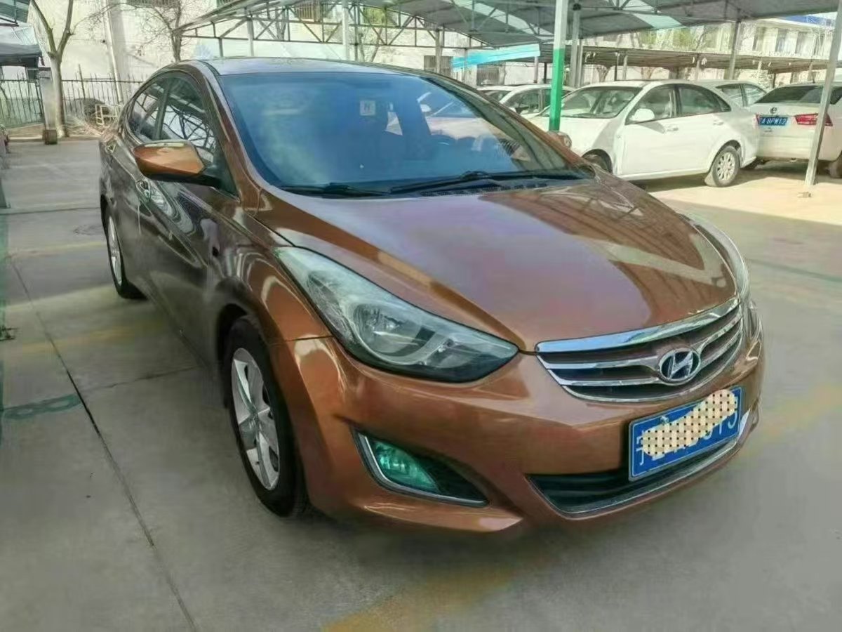現(xiàn)代 朗動  2012款 1.6L 手動時尚型圖片
