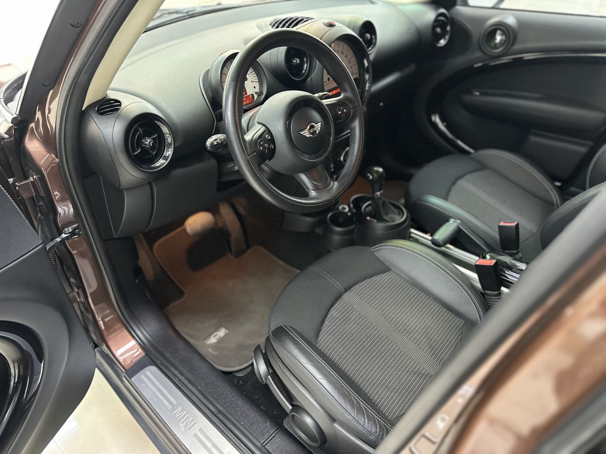 MINI COUNTRYMAN  2014款 1.6T COOPER ALL4 Fun圖片