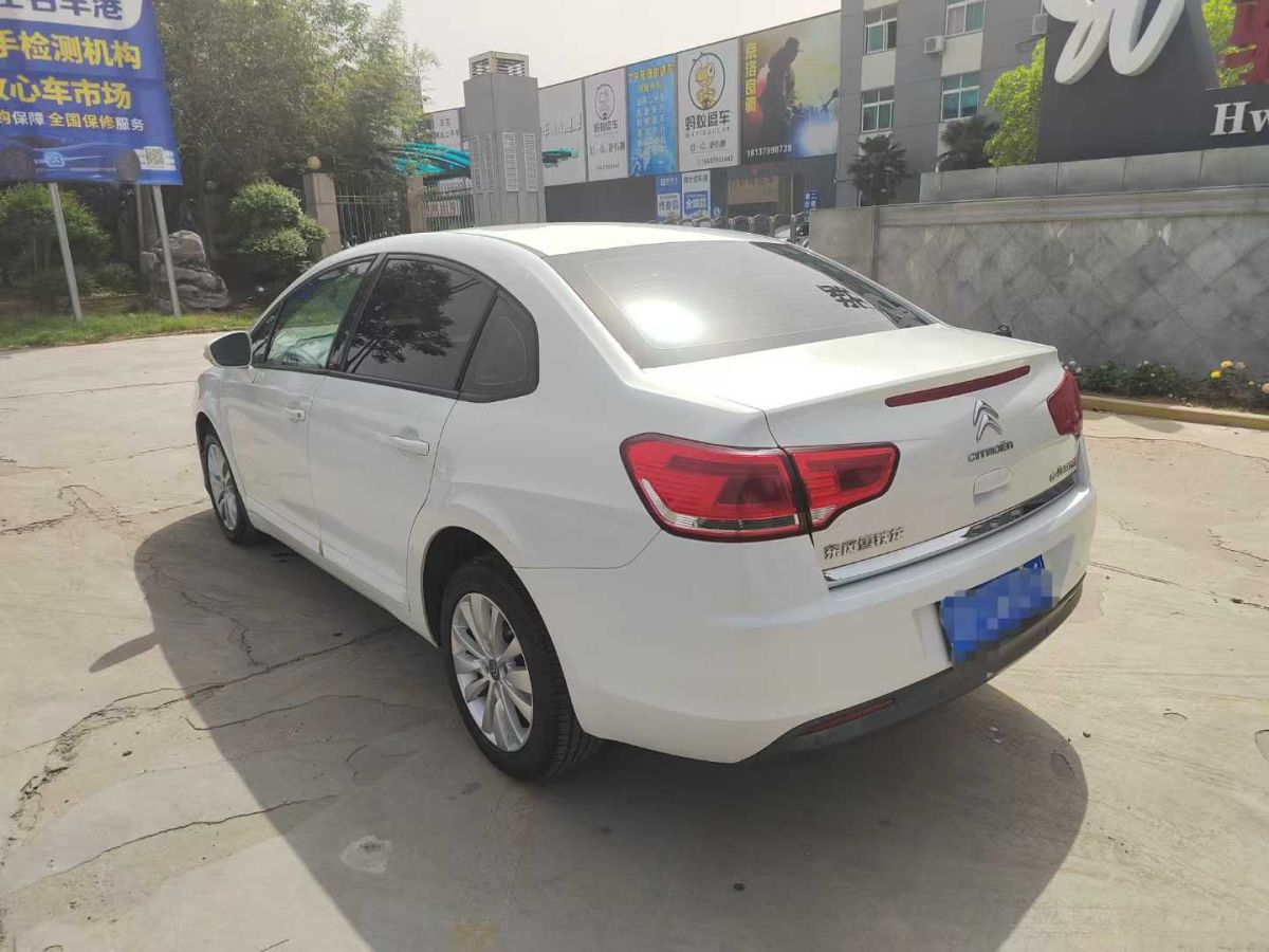 雪鐵龍 世嘉  2013款 CROSS 1.6L 自動圖片