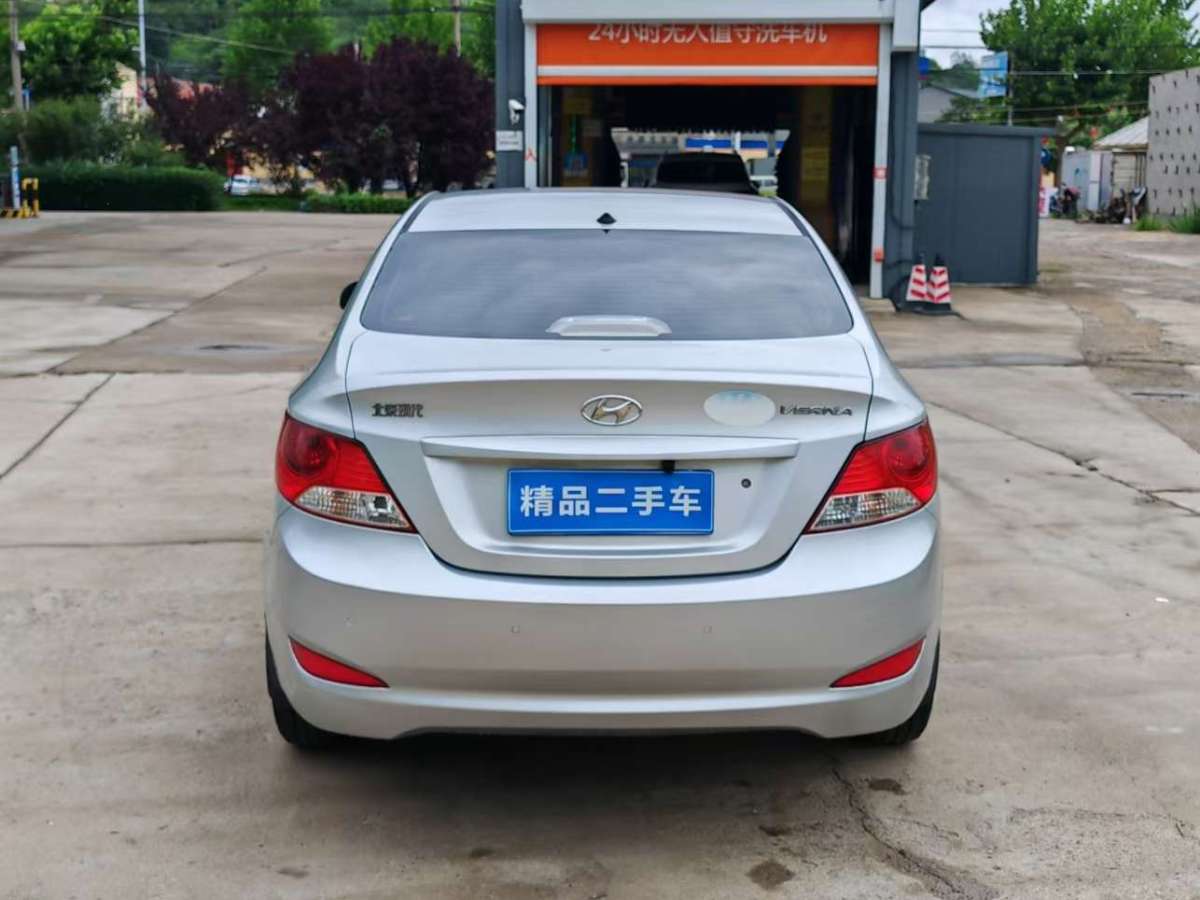 現(xiàn)代 瑞納  2010款 三廂 1.4L 手動(dòng)舒適型GS圖片