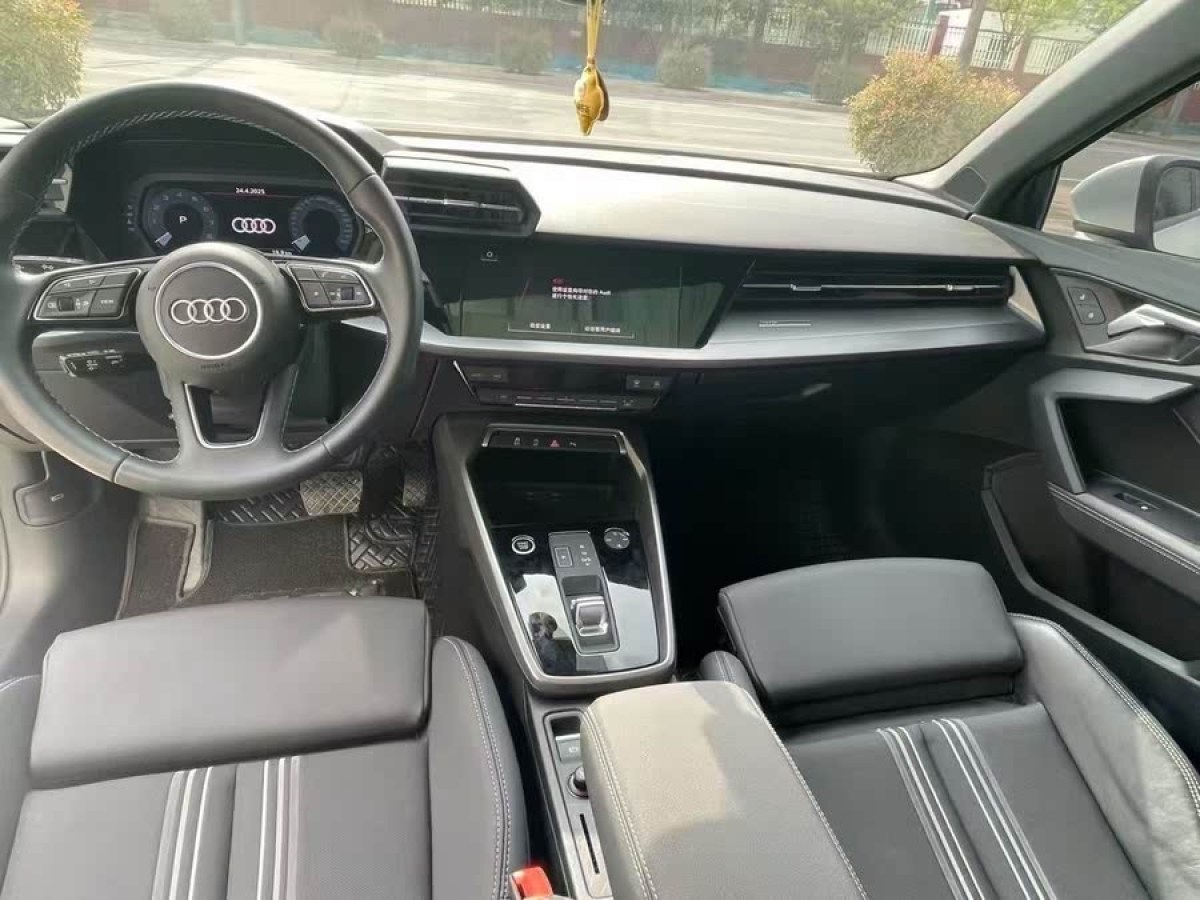 奧迪 奧迪A3  2023款 改款 Sportback 35 TFSI 時尚運動型圖片