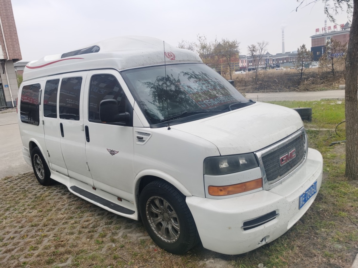 2007年6月GMC SAVANA  2013款 5.3L 領(lǐng)袖版