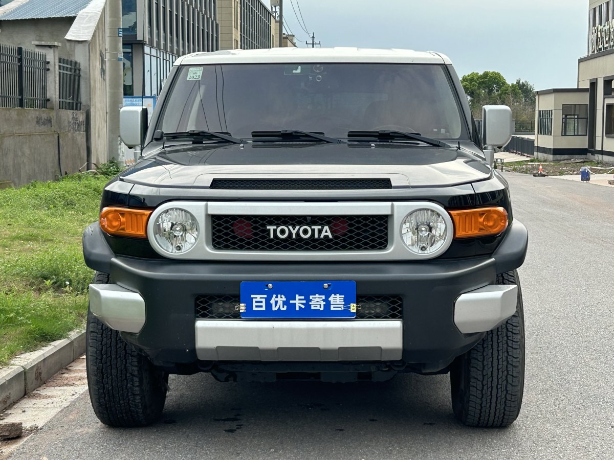 丰田 FJ 酷路泽  2013款 4.0L图片