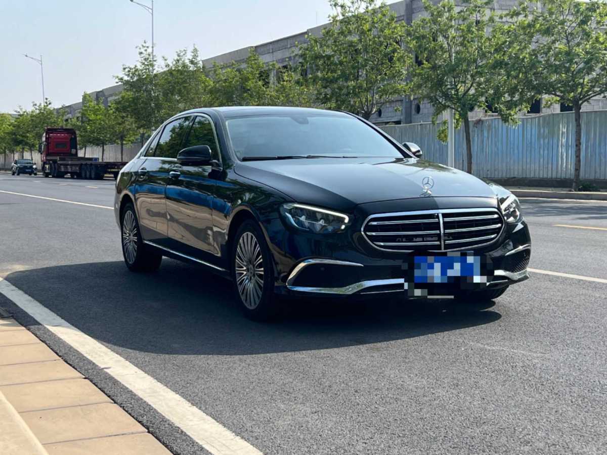 奔馳 奔馳E級(jí)  2022款 改款 E 300 L 豪華型圖片