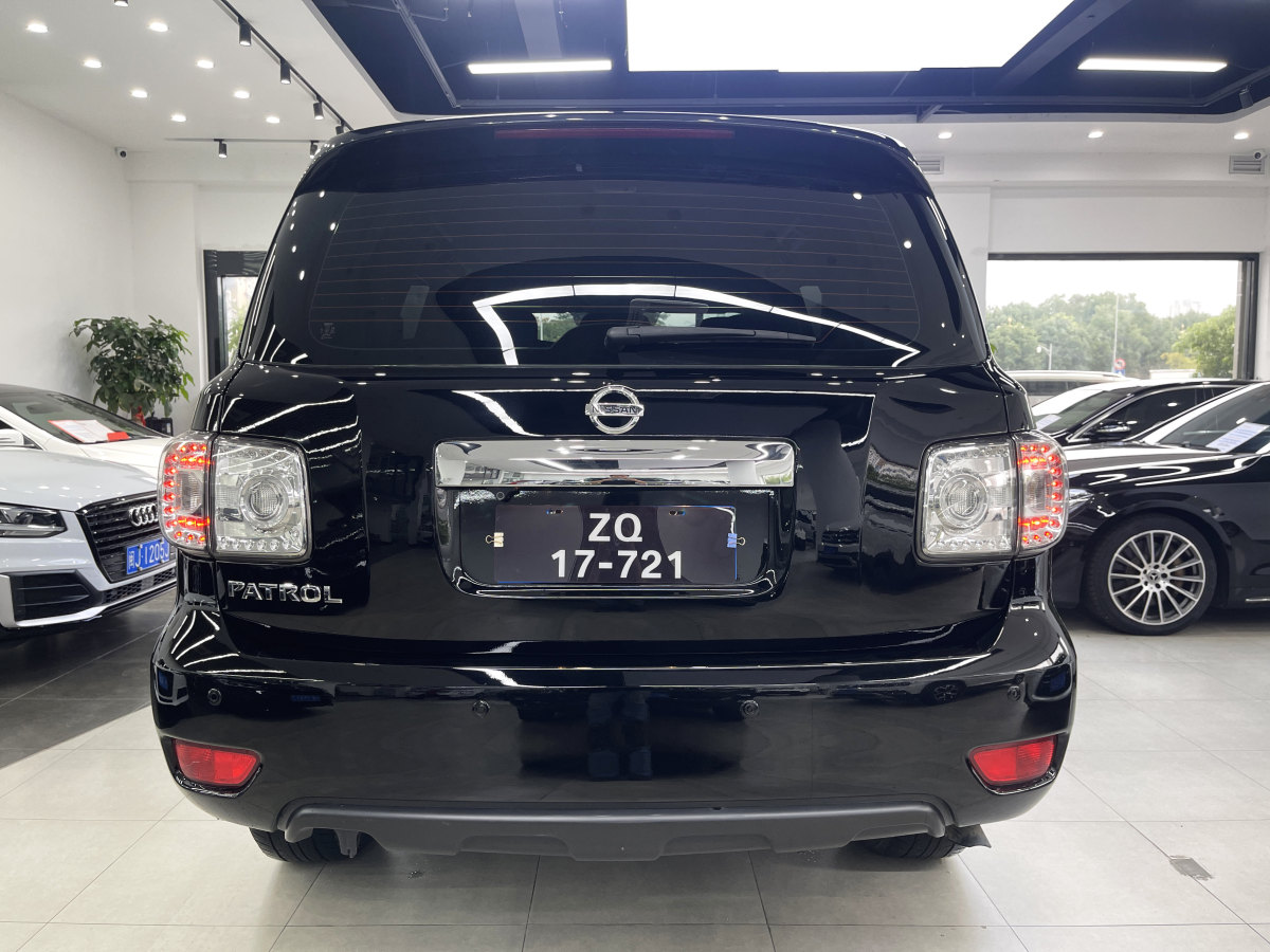 日产 途乐  2018款 4.0L 领英型图片