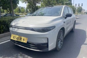 零跑C10 零跑 530智享版