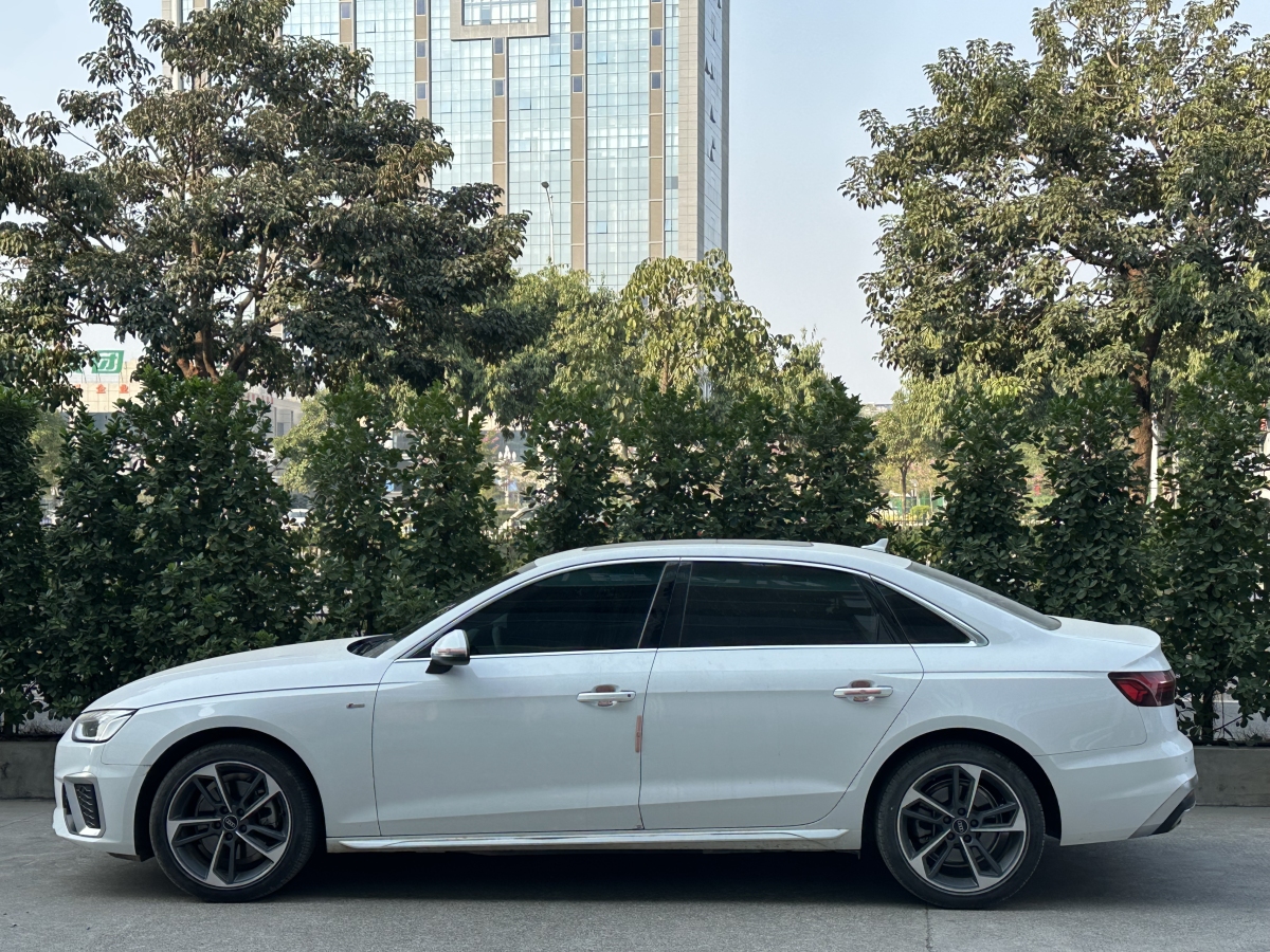 奧迪 奧迪A4L  2022款 40 TFSI 時尚動感型圖片