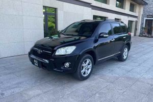 RAV4榮放 豐田 炫裝版 2.0L 自動(dòng)四驅(qū)