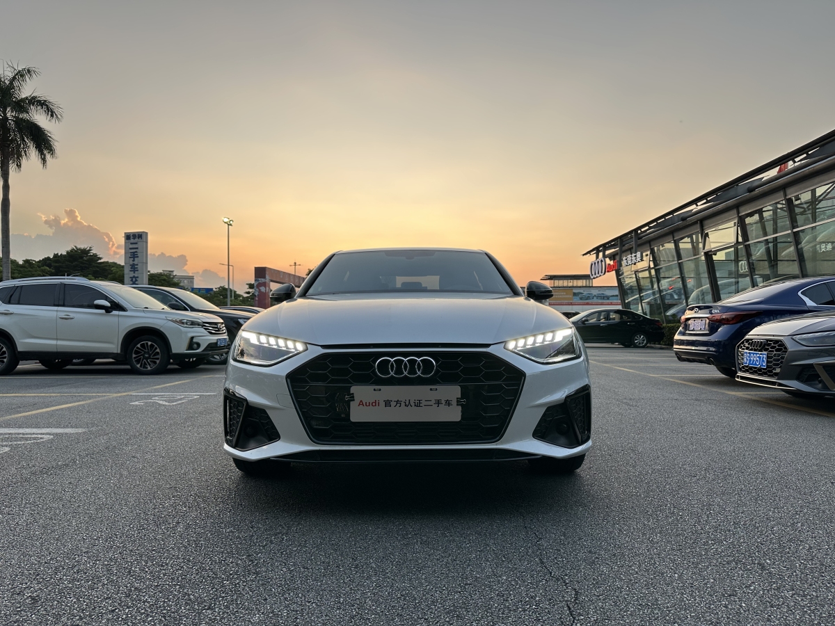 2023年9月奧迪 奧迪A4L  2023款 40 TFSI 豪華動感型