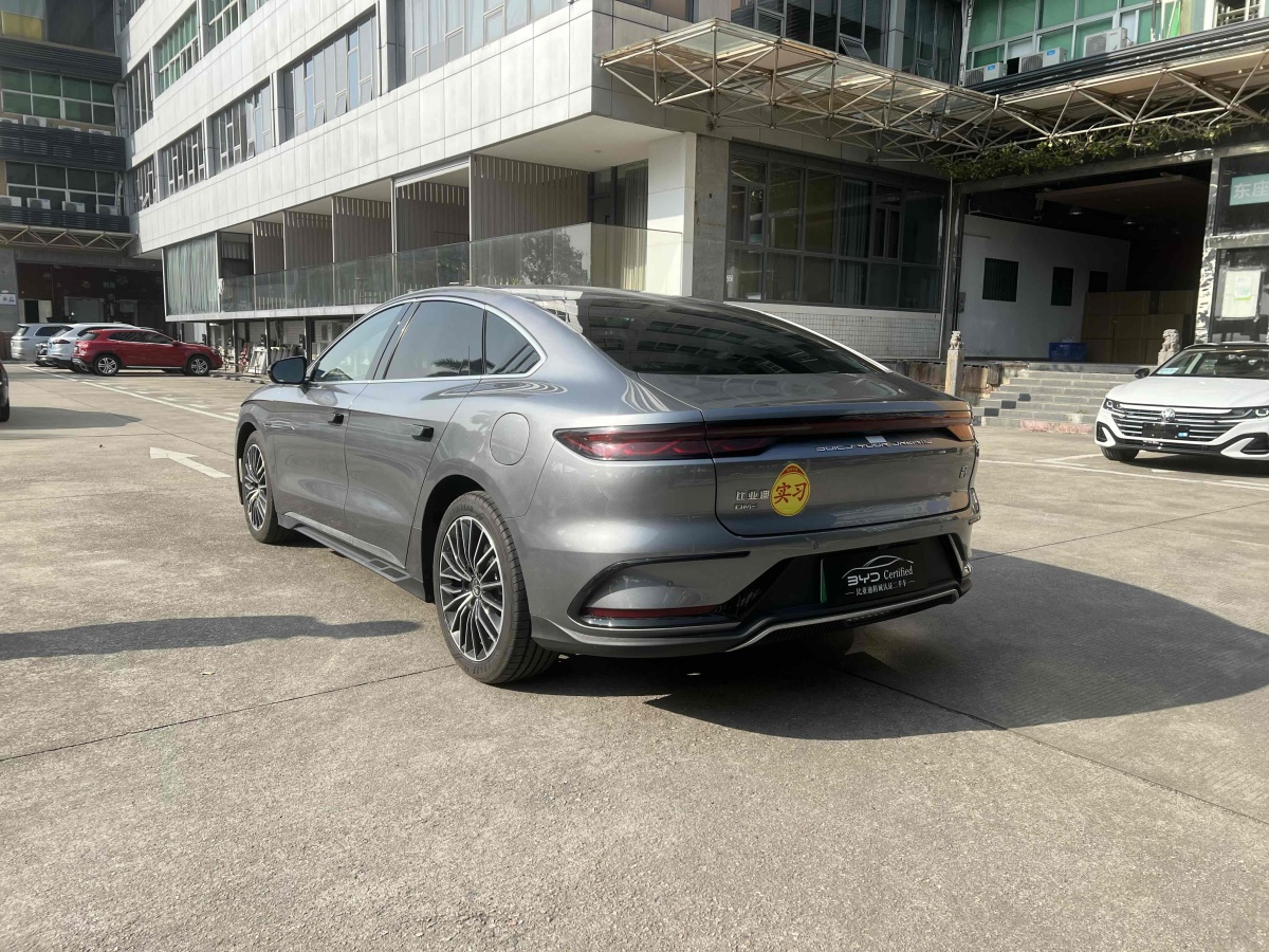 比亞迪 漢  2022款 DM-i 121KM 領(lǐng)航型圖片