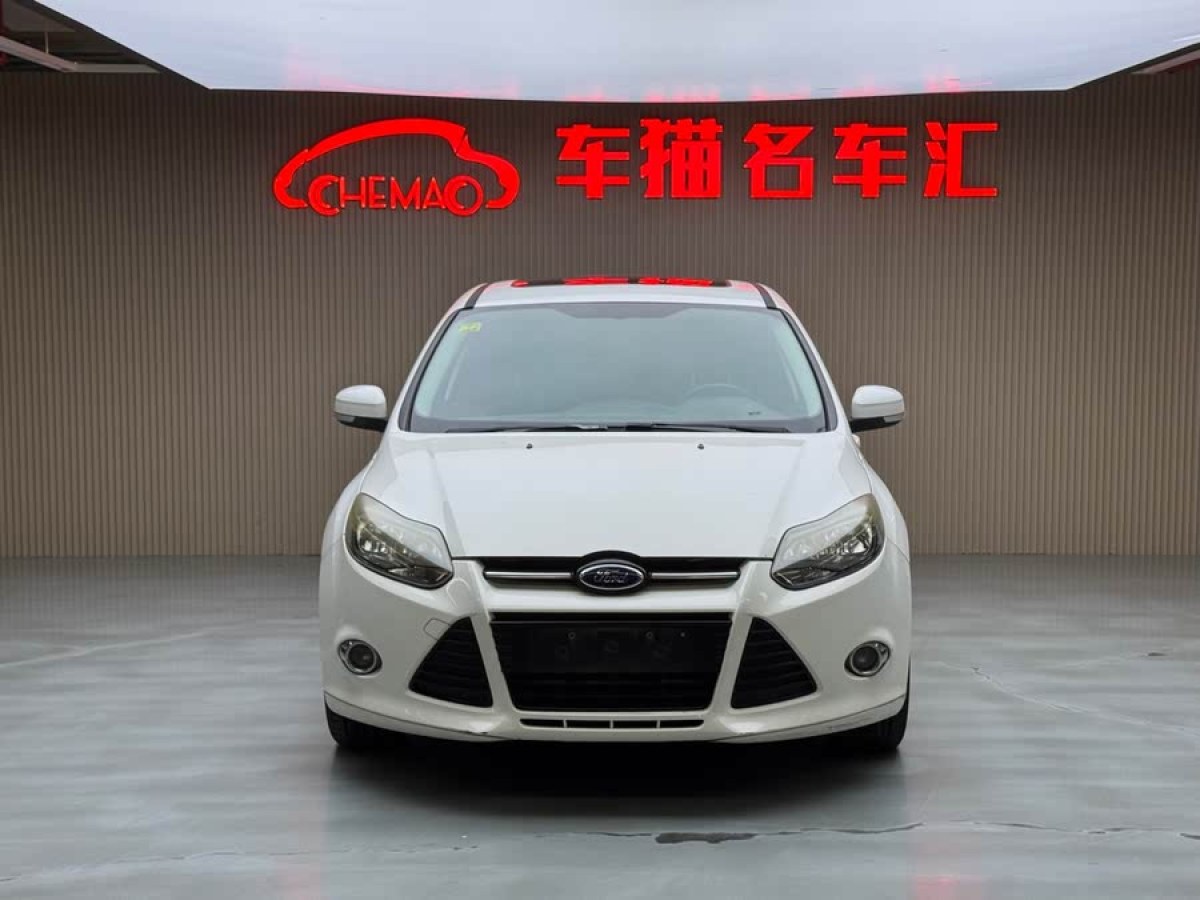 福特 ?？怂? 2012款 兩廂 2.0L 手動豪華運動型圖片