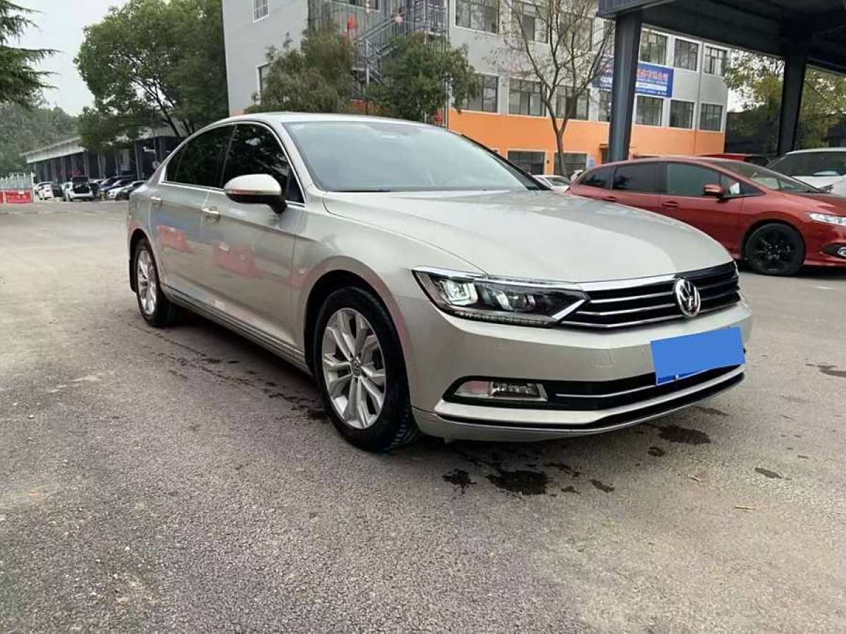 大眾 邁騰  2019款  330TSI DSG 領(lǐng)先型 國VI圖片