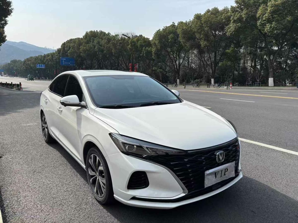 長安 逸動  2021款 PLUS 藍鯨NE 1.4T GDI DCT尊貴型圖片