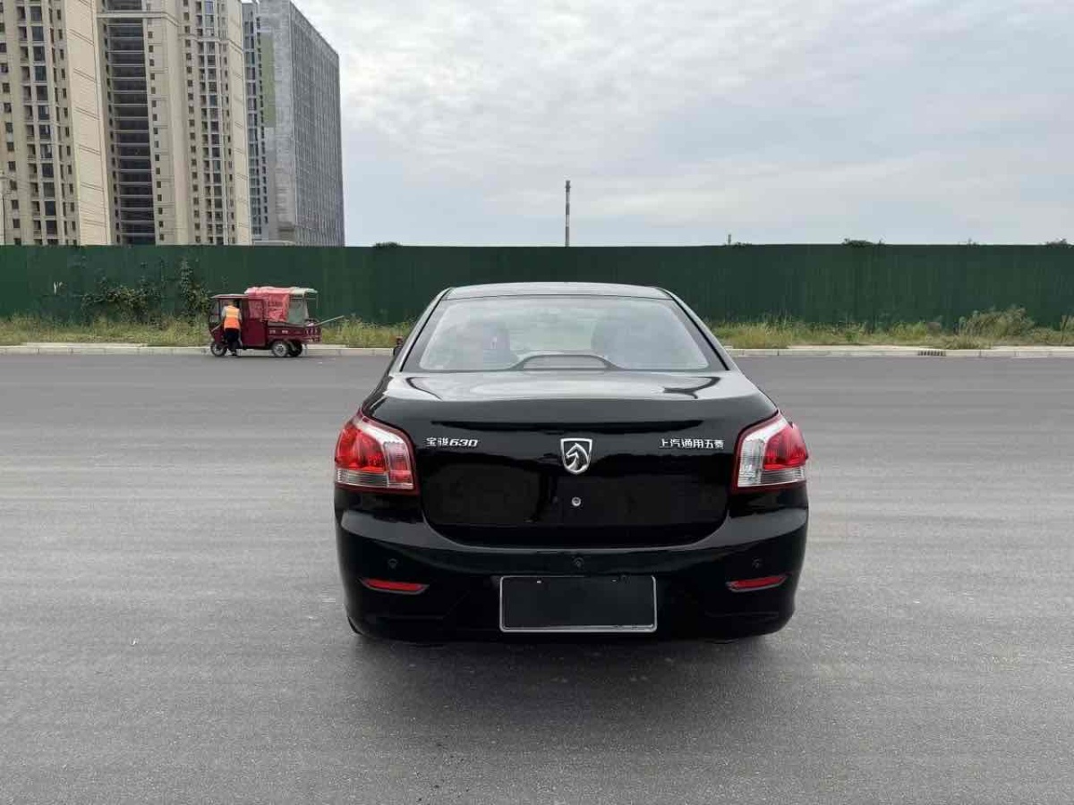 寶駿 630  2014款 1.5L 手動(dòng)舒適型圖片