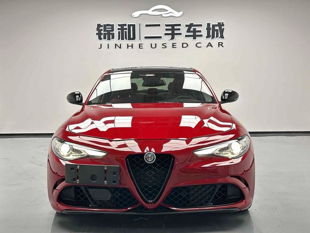 2017年8月阿爾法·羅密歐 Giulia  2017款 2.0T 280HP 豪華版