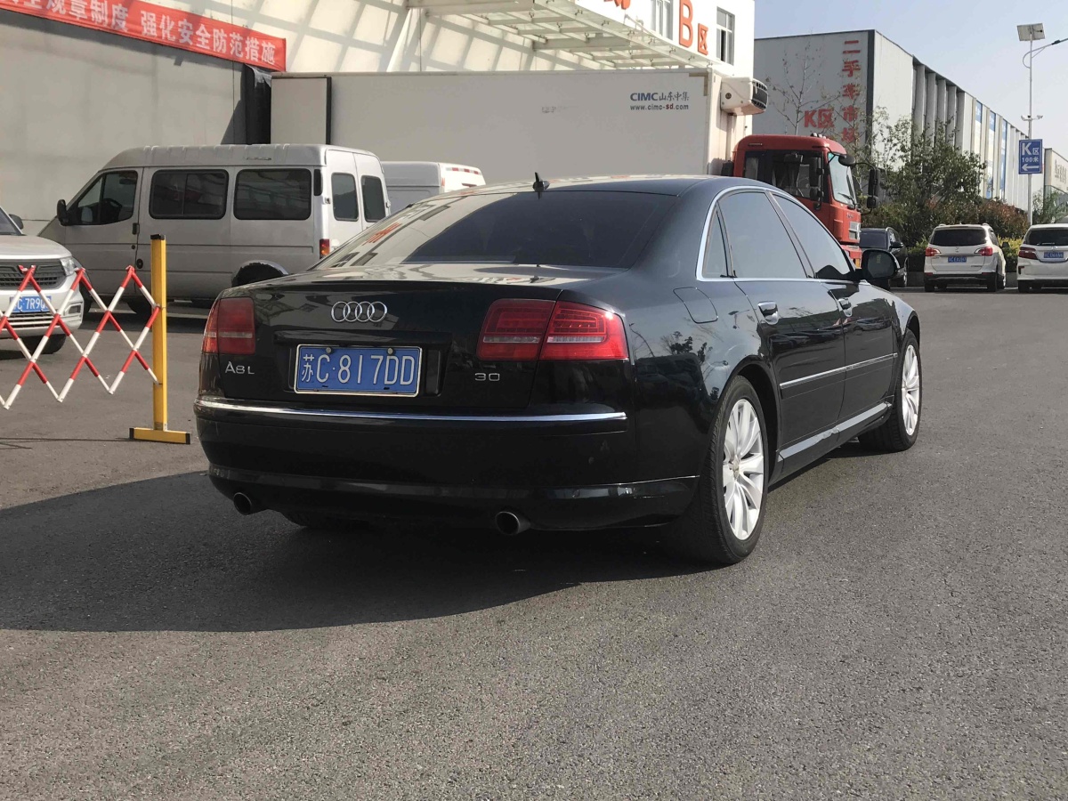 奧迪 奧迪A8  2009款 A8L 2.8 FSI 標(biāo)準(zhǔn)型圖片