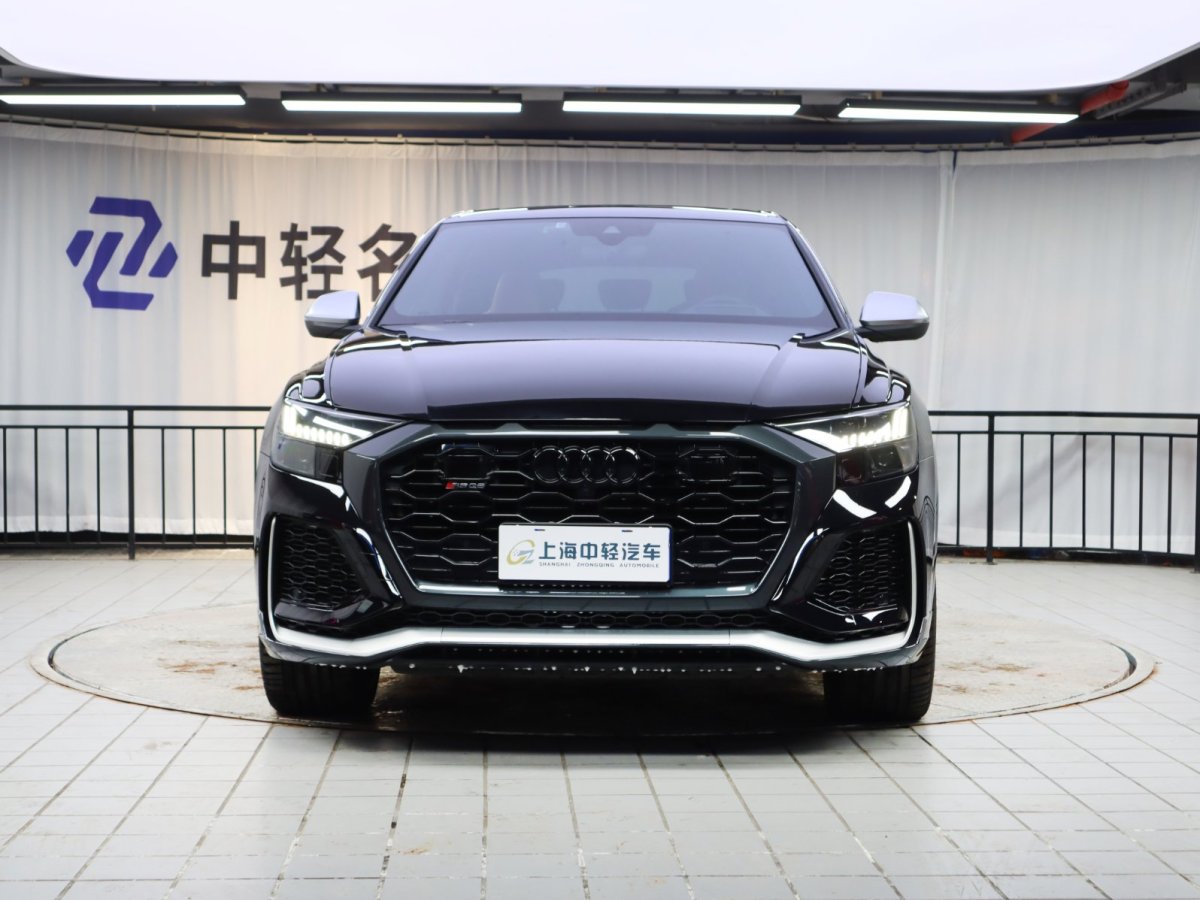 奧迪 Sport 奧迪RS Q8  2021款 RS Q8 4.0T 尊享版圖片