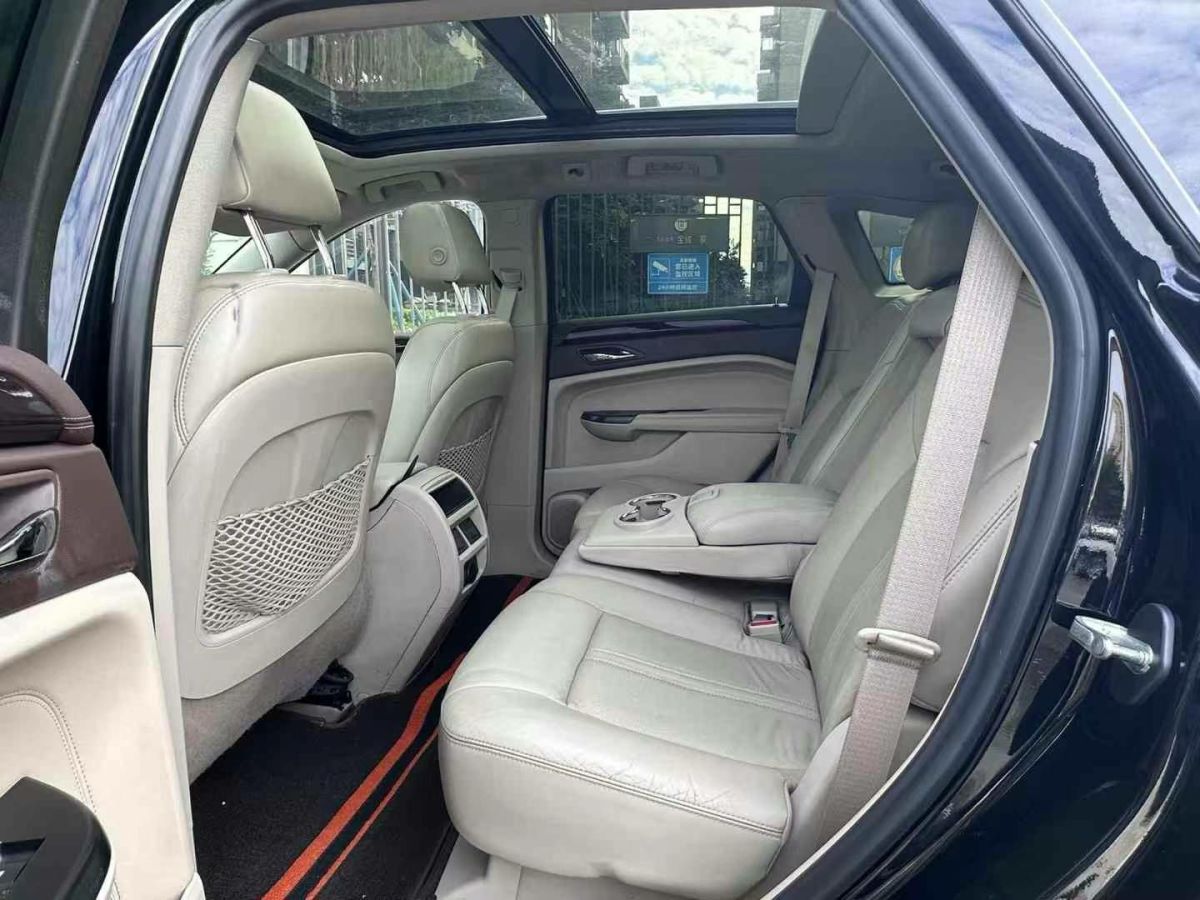 凱迪拉克 SRX  2013款 3.0L 精英型圖片