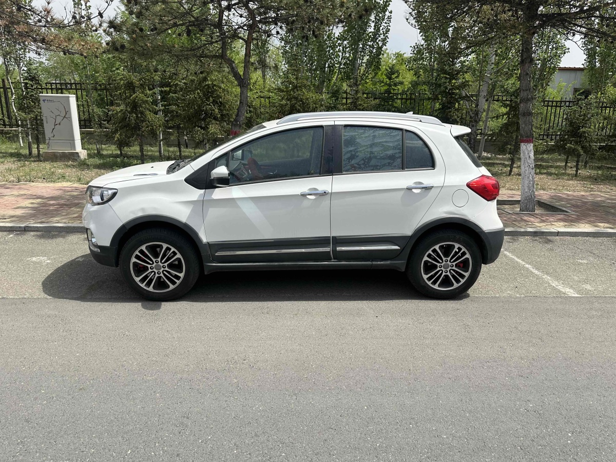 哈弗 H1  2015款 1.5L AMT豪華型圖片