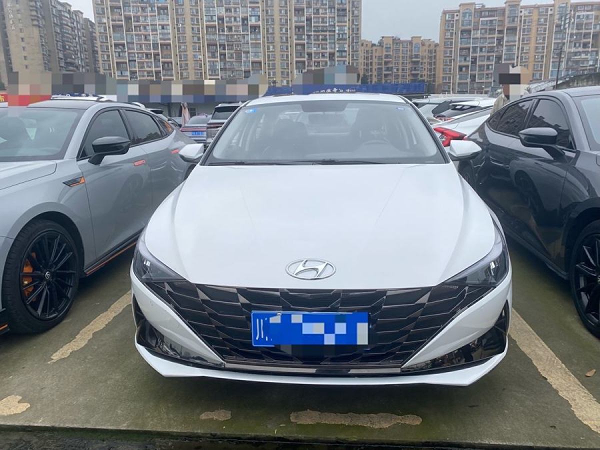 現(xiàn)代 伊蘭特  2023款 1.5L CVT GLX精英版圖片