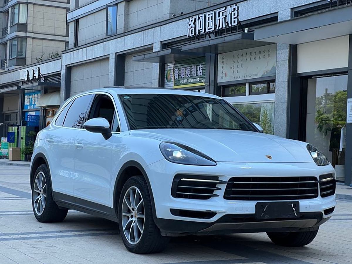 保時(shí)捷 Cayenne  2019款 Cayenne 3.0T圖片