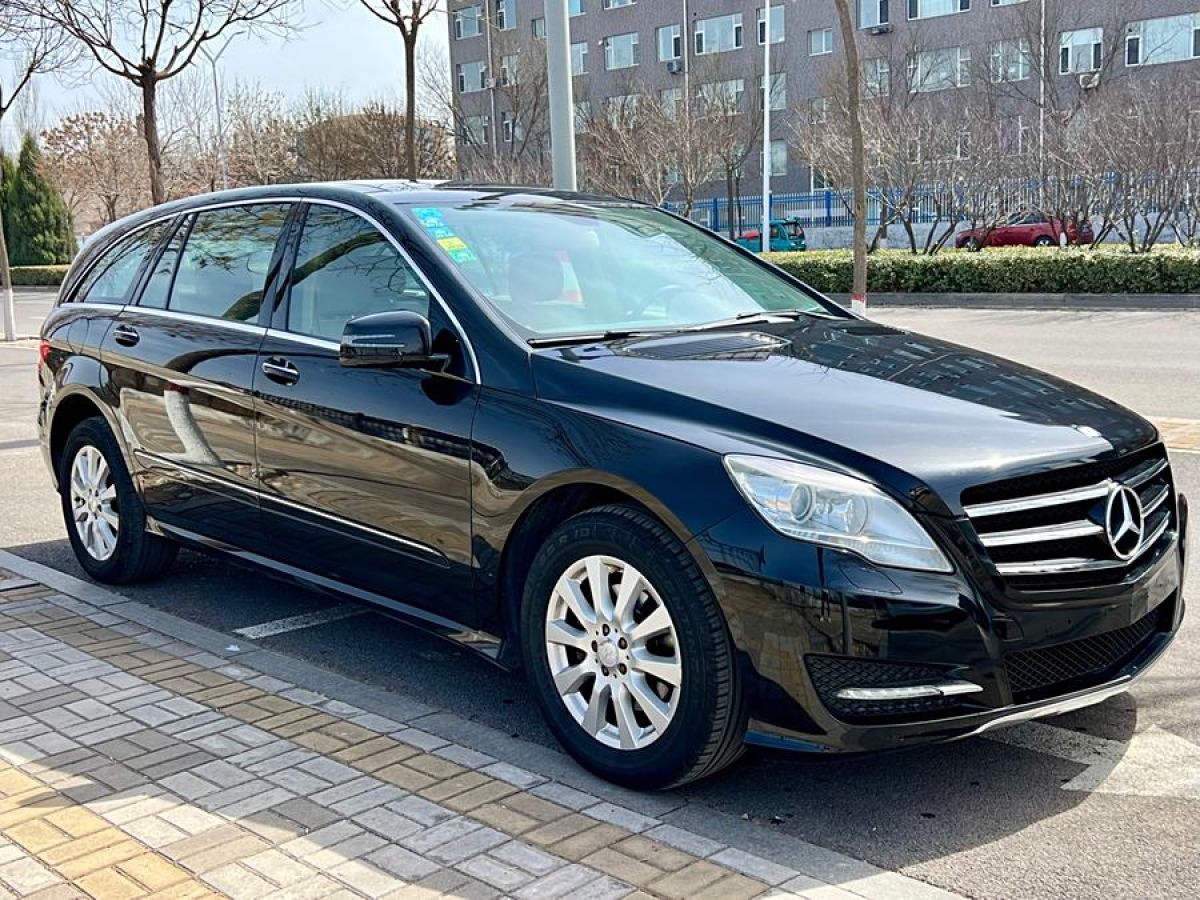 2011年10月奔馳 奔馳R級(jí)  2011款 R 350 L 4MATIC