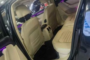 奔馳E級 奔馳 E 200 L