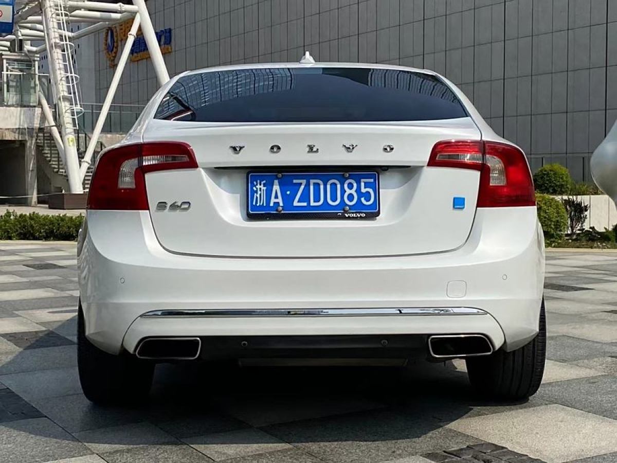 沃爾沃 S60  2016款 S60L 2.0T T5 智越版圖片