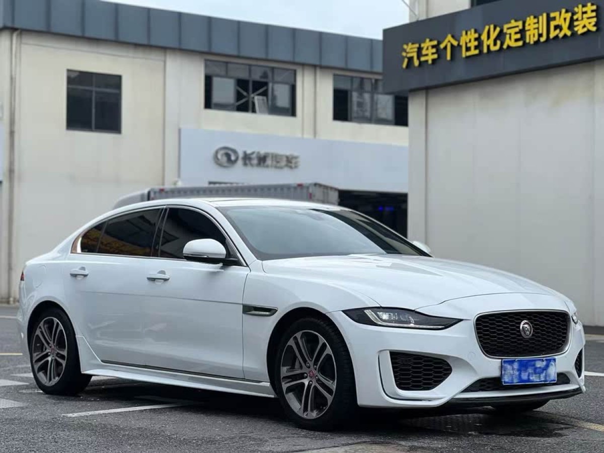 捷豹 XEL  2020款 2.0T 200PS R-DYNAMIC S進(jìn)取運(yùn)動版圖片