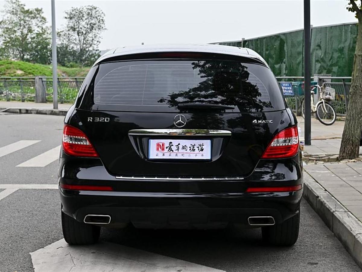 奔馳 奔馳R級  2014款 R 320 4MATIC 豪華型圖片